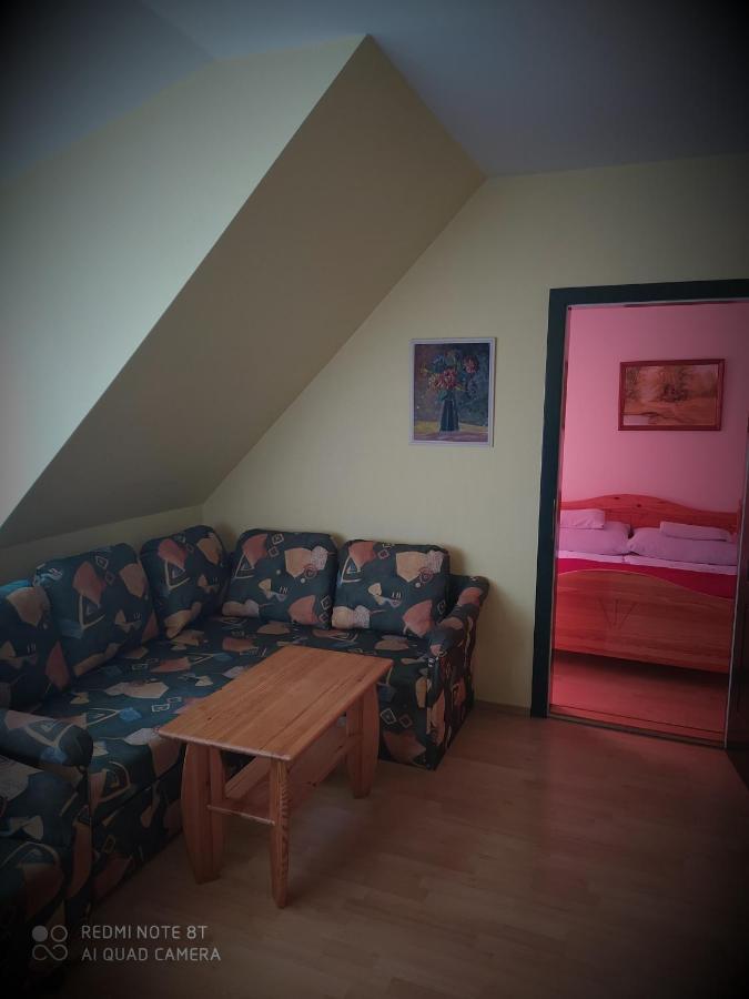 Bacchus Panzio Bed and Breakfast Έγκερ Εξωτερικό φωτογραφία