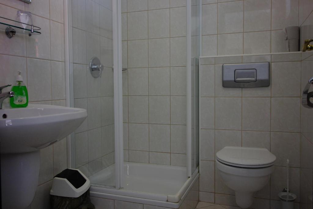 Bacchus Panzio Bed and Breakfast Έγκερ Εξωτερικό φωτογραφία